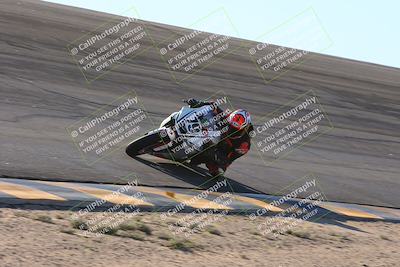 media/Dec-06-2024-CVMA Friday Practice (Fri) [[e1d1c5d4fc]]/4-Group 4 and Trackday/Session 5 (Bowl)/